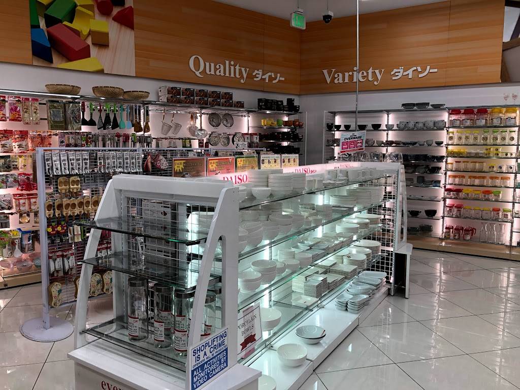 Daiso | 16468 Beach Blvd, Westminster, CA 92683, USA | Phone: (714) 500-1101