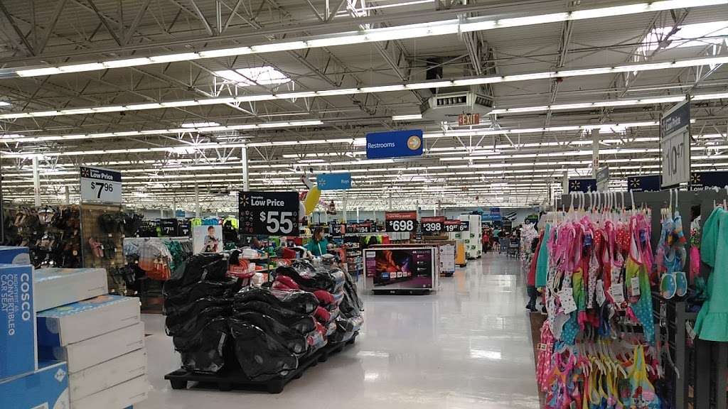 Walmart Supercenter - department store  | Photo 5 of 10 | Address: 4505 W Charleston Blvd, Las Vegas, NV 89102, USA | Phone: (702) 258-4540