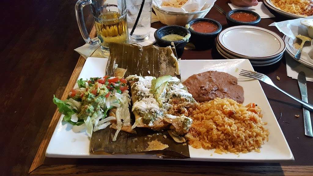 Los Cucos Mexican Cafe | 211 W Elm St, Wharton, TX 77488, USA | Phone: (979) 531-1961