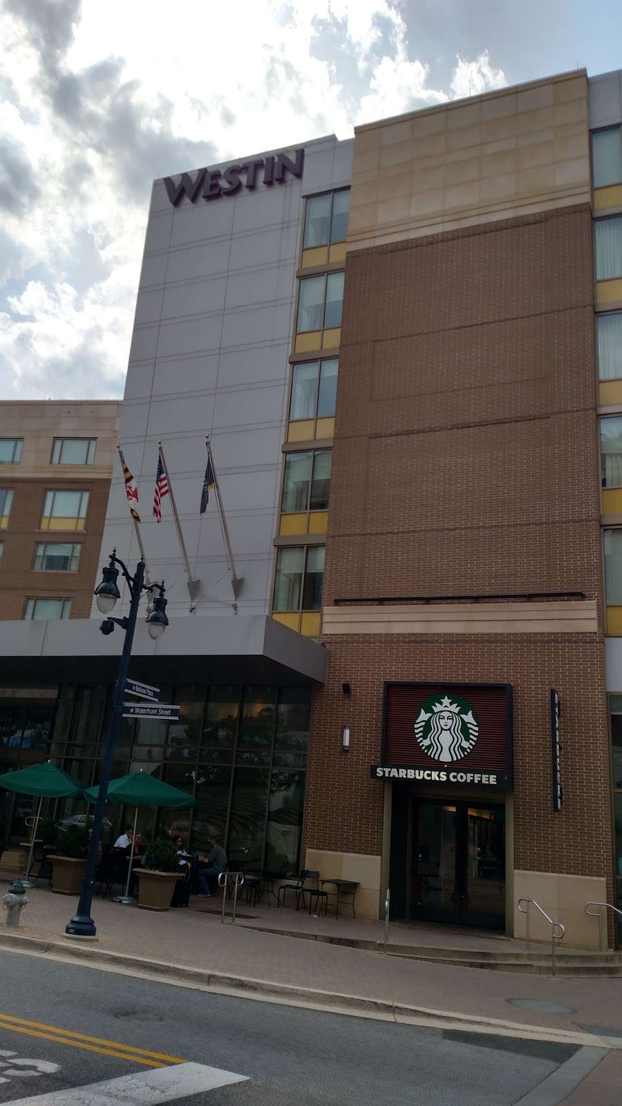 Westlin Hotel | 171 Waterfront St, Oxon Hill, MD 20745, USA