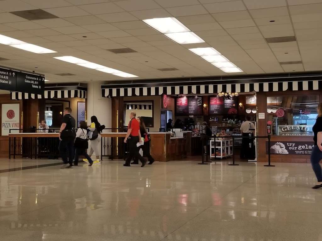 Pizza Vino | Concourse A, Midway International Airport, S Cicero Ave, Chicago, IL 60638, USA