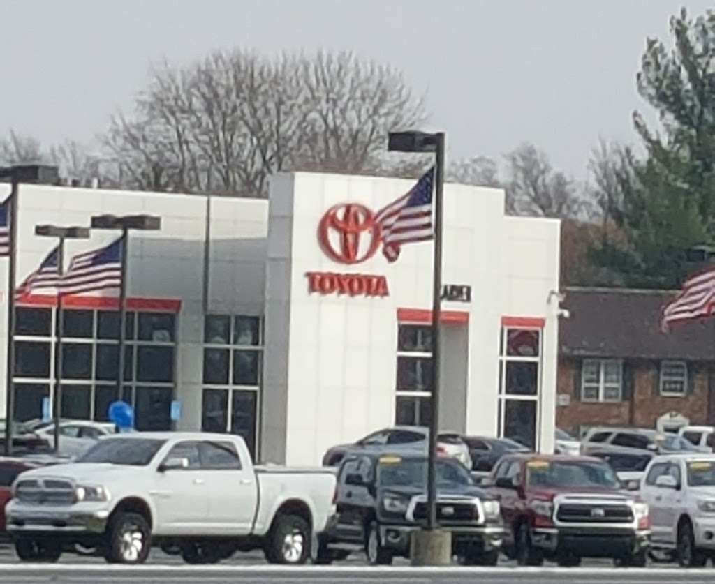 Carver Toyota of Columbus | 10255 US-31, Taylorsville, IN 47280, USA | Phone: (812) 526-7700