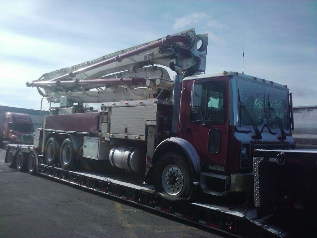 Heavy Equipment Transportation and Heavy Towing | 2111 NW 111th Terrace, Pembroke Pines, FL 33026, USA | Phone: (954) 445-6582