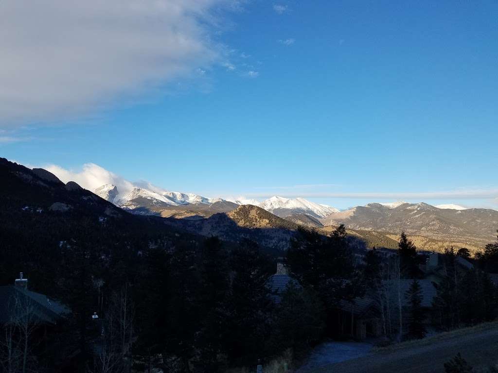 Garlands Alpine Lodge from Windcliff Homes | 1439 Jungfrau Trail, Estes Park, CO 80517, USA | Phone: (970) 586-2181