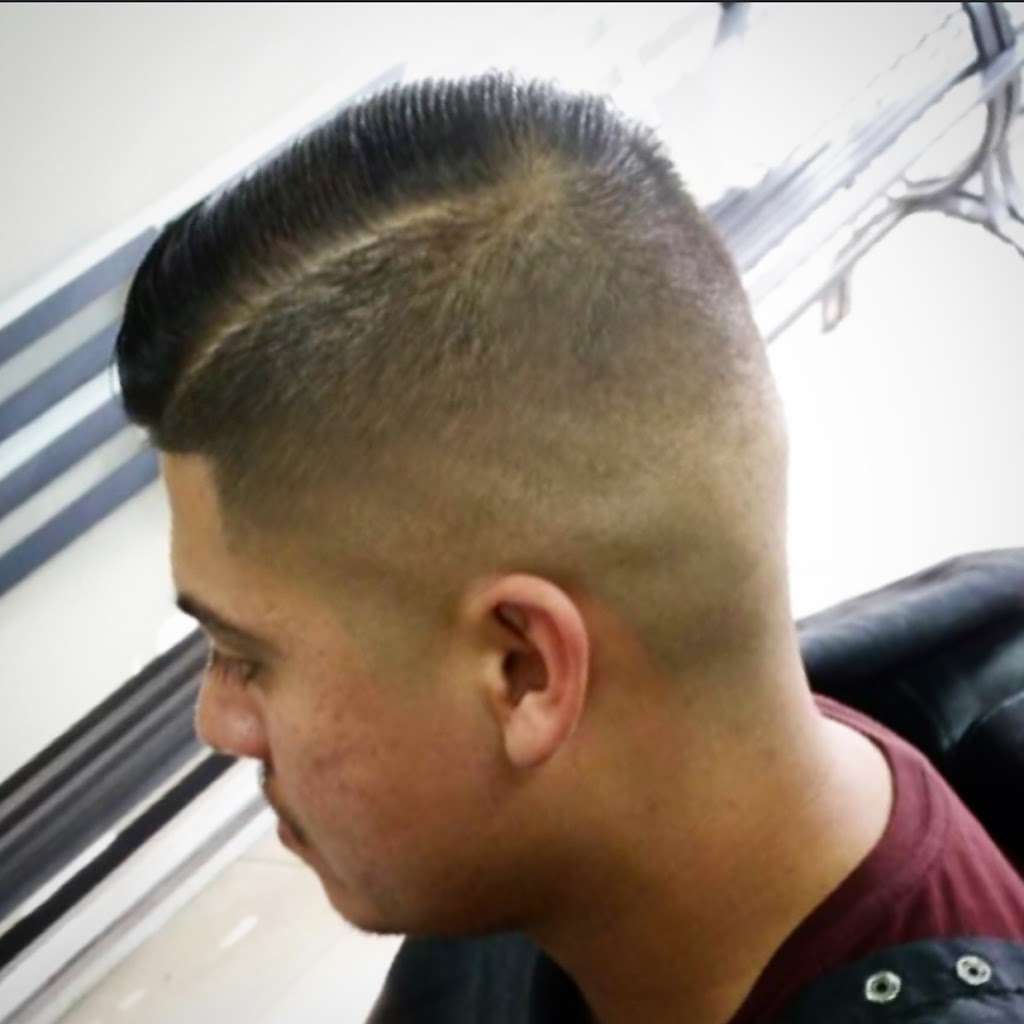 LA FAMILIA BARBERSHOP | 9460 Arleta Ave, Arleta, CA 91331, USA | Phone: (818) 660-7296