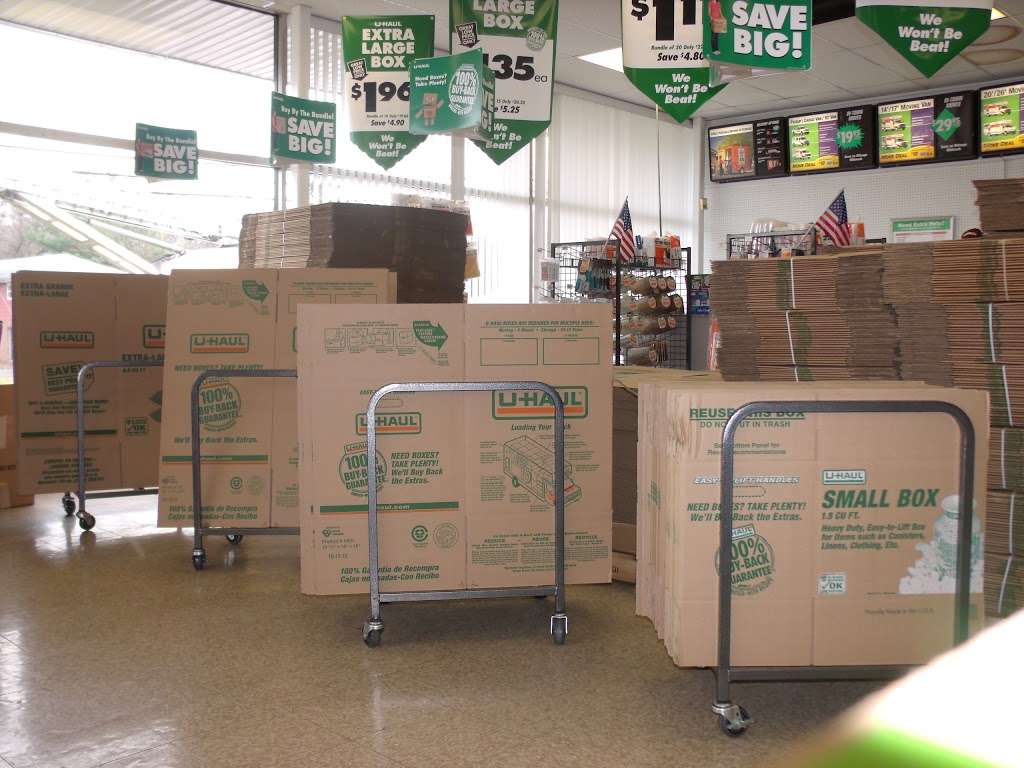 U-Haul Moving & Storage of New Windsor | 300 Windsor Hwy, New Windsor, NY 12553, USA | Phone: (845) 561-0603