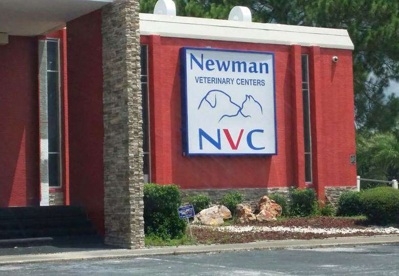 Newman Veterinary Centers | 1301 E International Speedway Blvd, DeLand, FL 32724, USA | Phone: (386) 736-9711