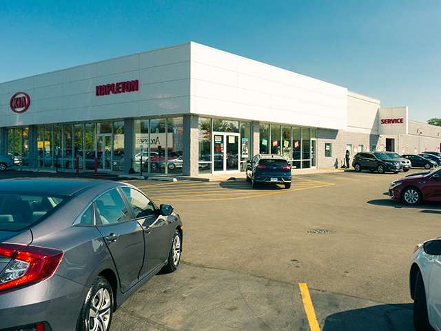 Napleton River Oaks Kia | 1951 River Oaks Dr, Calumet City, IL 60409, USA | Phone: (708) 888-1069