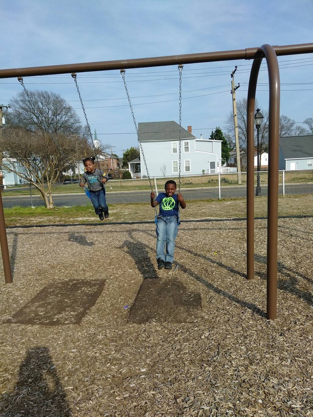 Yancey Street Playground | 1900 North Ave, Richmond, VA 23227, USA | Phone: (804) 646-5733