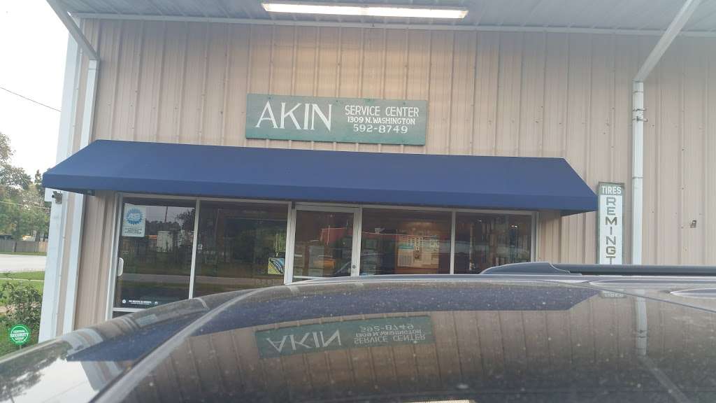 Akin Auto Services Center | 1309 N Washington Ave, Cleveland, TX 77327, USA | Phone: (281) 592-8749