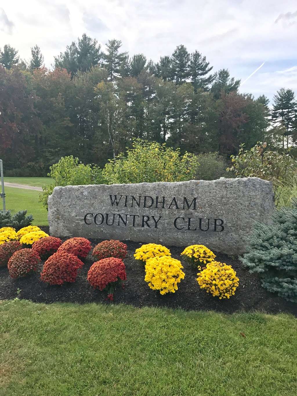 Windham Country Club | 1 Country Club Rd, Windham, NH 03087, USA | Phone: (603) 434-2093