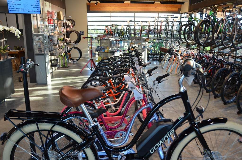 Napa Valley Velo | 145 Gasser Dr ste d, Napa, CA 94559, USA | Phone: (707) 927-5486