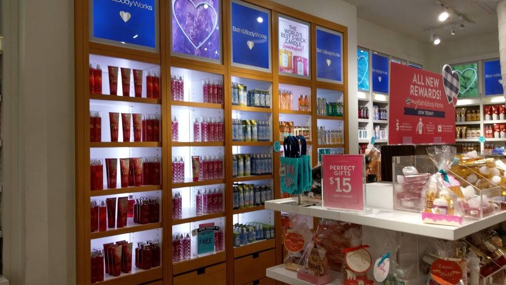 Bath & Body Works | 1815 Hawthorne Blvd, Redondo Beach, CA 90278, USA | Phone: (310) 214-8038