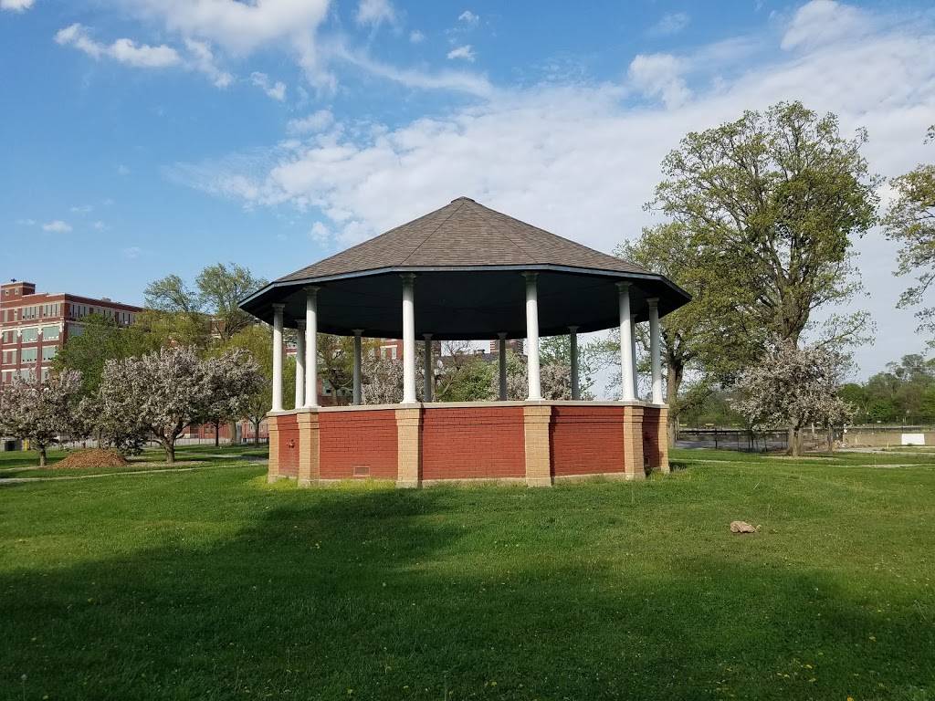 McCulloch Park | Fort Wayne, IN 46802, USA | Phone: (260) 427-6000
