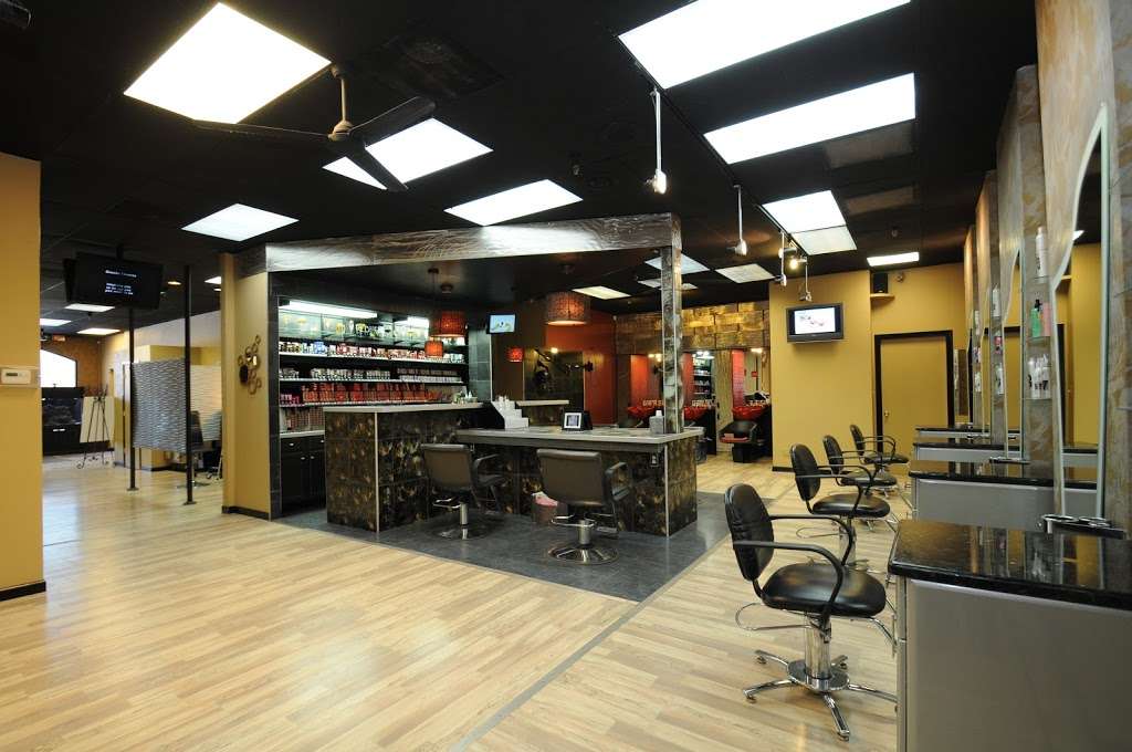 Claude Thomas Salon & Spa | 20771 N Rand Rd Suite 127, Kildeer, IL 60047, United States | Phone: (847) 705-5999