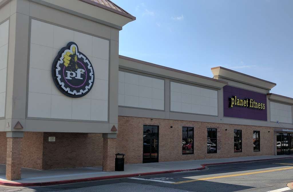 Planet Fitness | 1008 Beards Hill Rd, Aberdeen, MD 21001, USA | Phone: (443) 360-5602