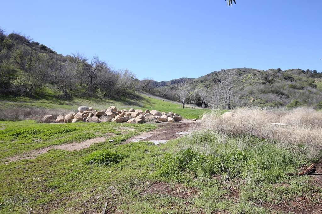 Towsley Canyon Park | 24335 The Old Rd, Newhall, CA 91321, USA | Phone: (661) 255-2937
