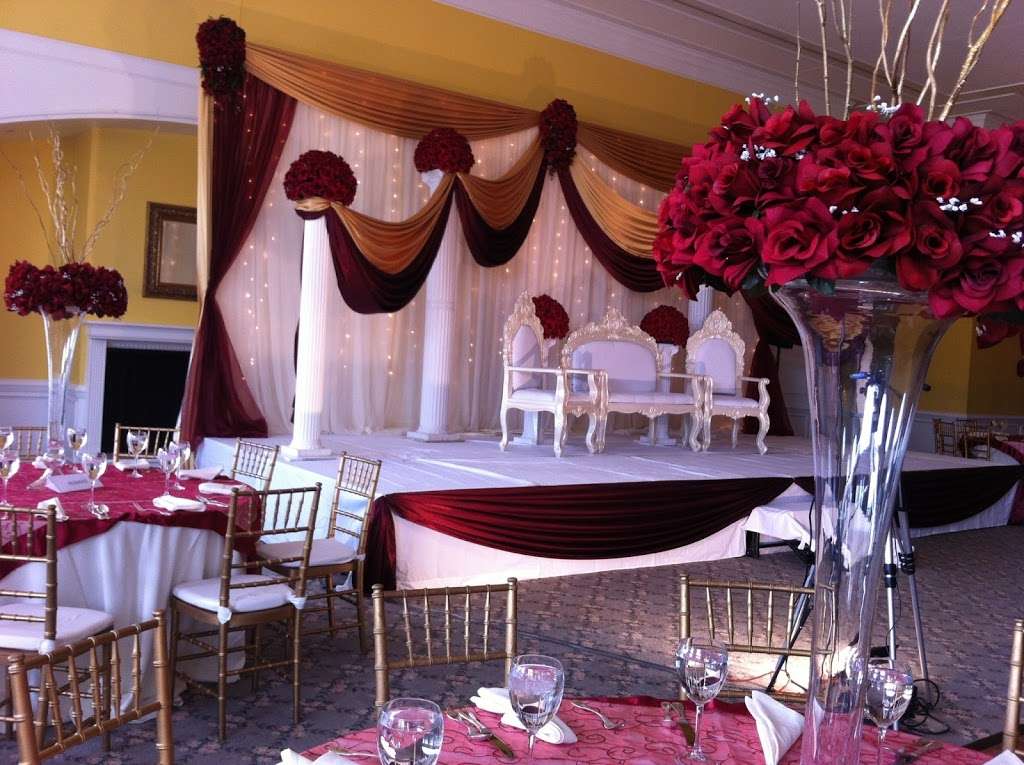 Gala Cuisine at Fox Chase Manor Wedding Venue And Banquet Hall | 8310 Chatsworth Dr, Manassas, VA 20109 | Phone: (703) 335-5131