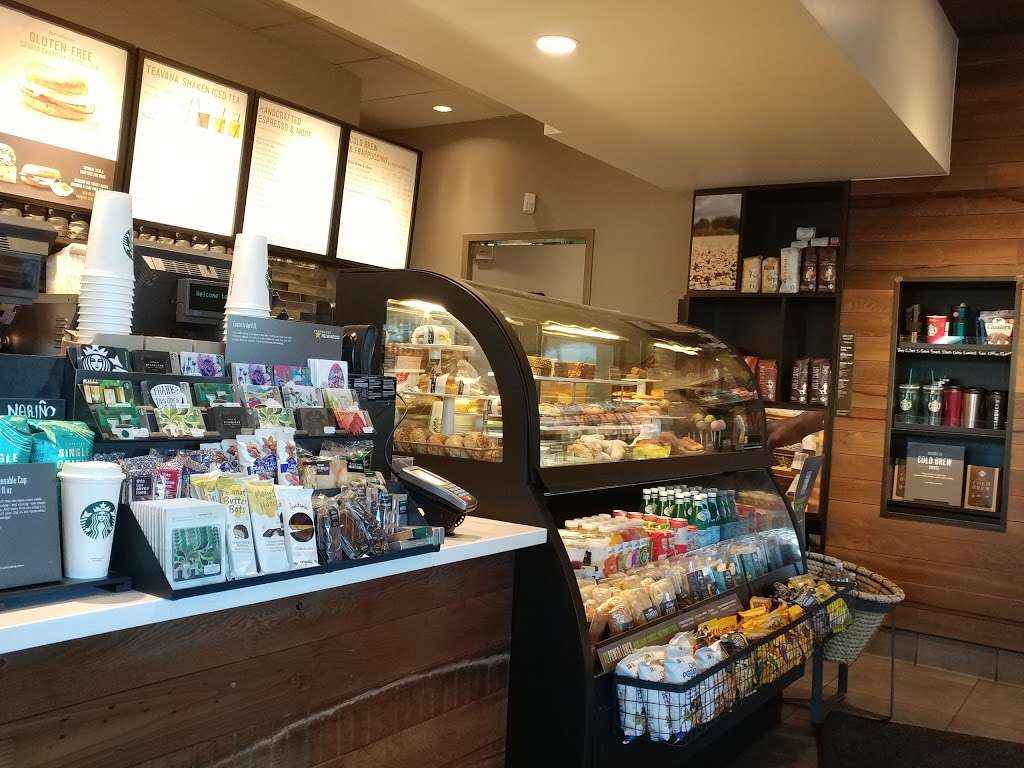 Starbucks | 10611 W Florida Ave, Lakewood, CO 80232, USA | Phone: (303) 984-5194