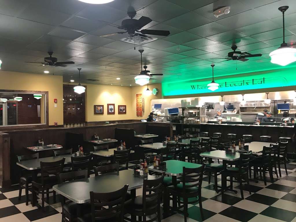 Metro Diner | 5600 Concord Pike Unit 5614, Wilmington, DE 19803, USA | Phone: (302) 426-2226