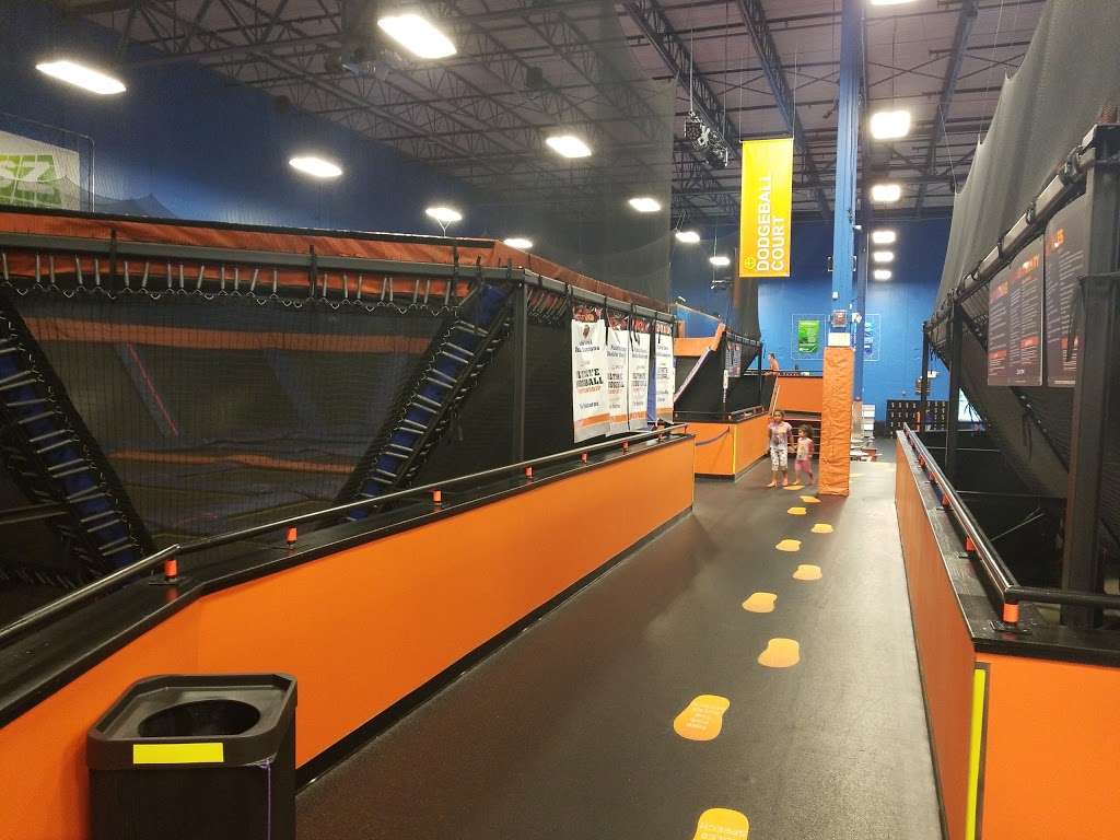 Sky Zone Trampoline Park | 851 Columbia Rd STE 172, Plainfield, IN 46168 | Phone: (317) 268-3200