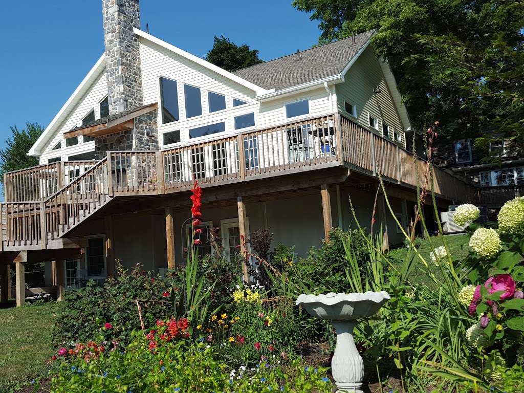 Battlefield Bed and Breakfast | 2264 Emmitsburg Rd, Gettysburg, PA 17325 | Phone: (717) 334-8804