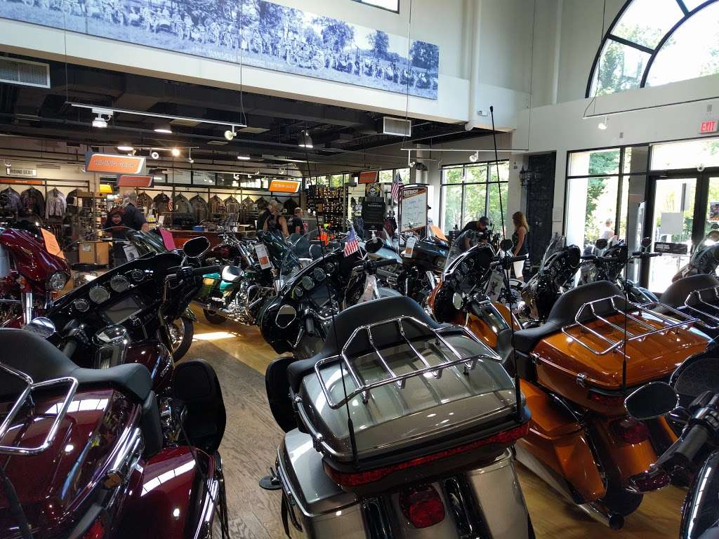 Patriot Harley-Davidson | 9739 Fairfax Blvd, Fairfax, VA 22031, USA | Phone: (703) 352-5400