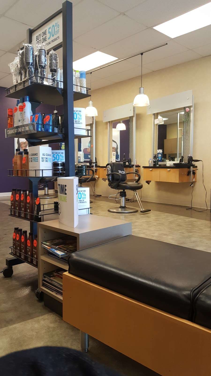 Supercuts | 29619 The Old Rd, Castaic, CA 91384 | Phone: (661) 775-9596