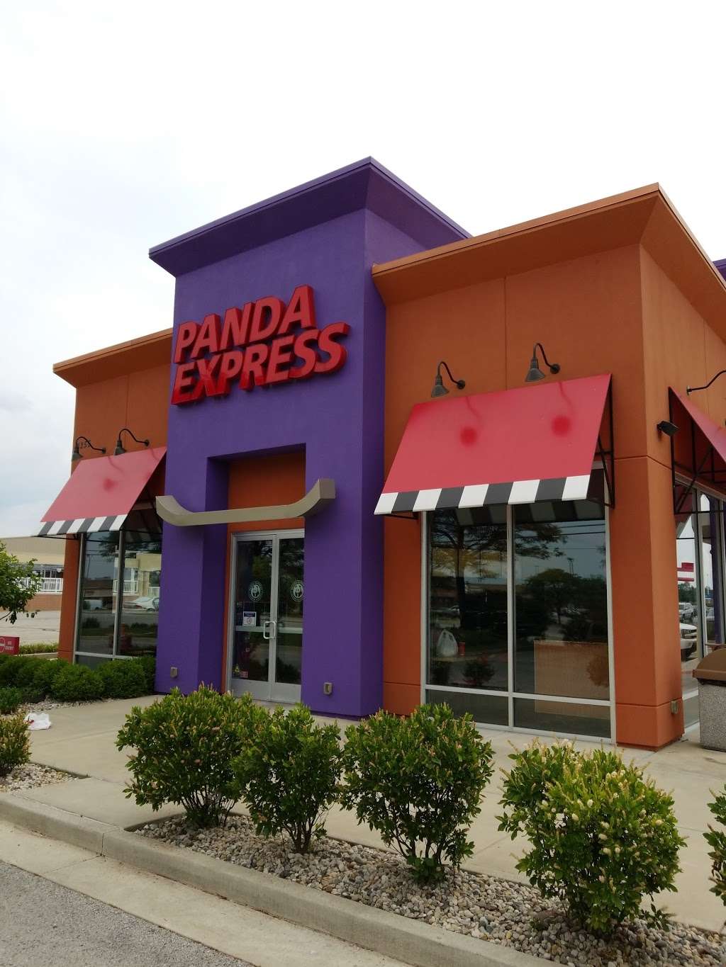 Panda Express | 8255 E 96th St, Indianapolis, IN 46256, USA | Phone: (317) 845-9209