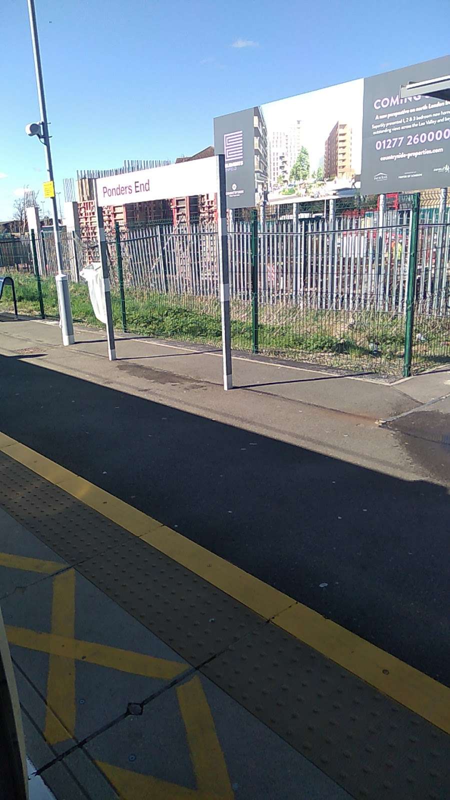 Ponders End | Enfield EN3, UK
