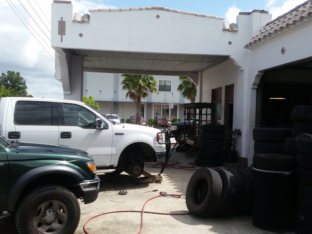 Collins Tire Center | 30 N Central Ave, Umatilla, FL 32784, USA | Phone: (352) 669-3847