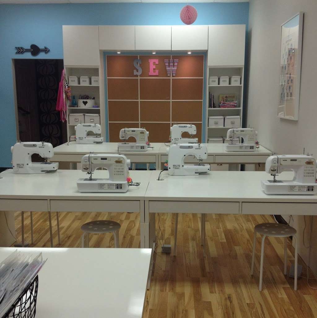 Thimble Bees Sewing School | 3512 Providence Rd S, Waxhaw, NC 28173, USA | Phone: (704) 443-1597