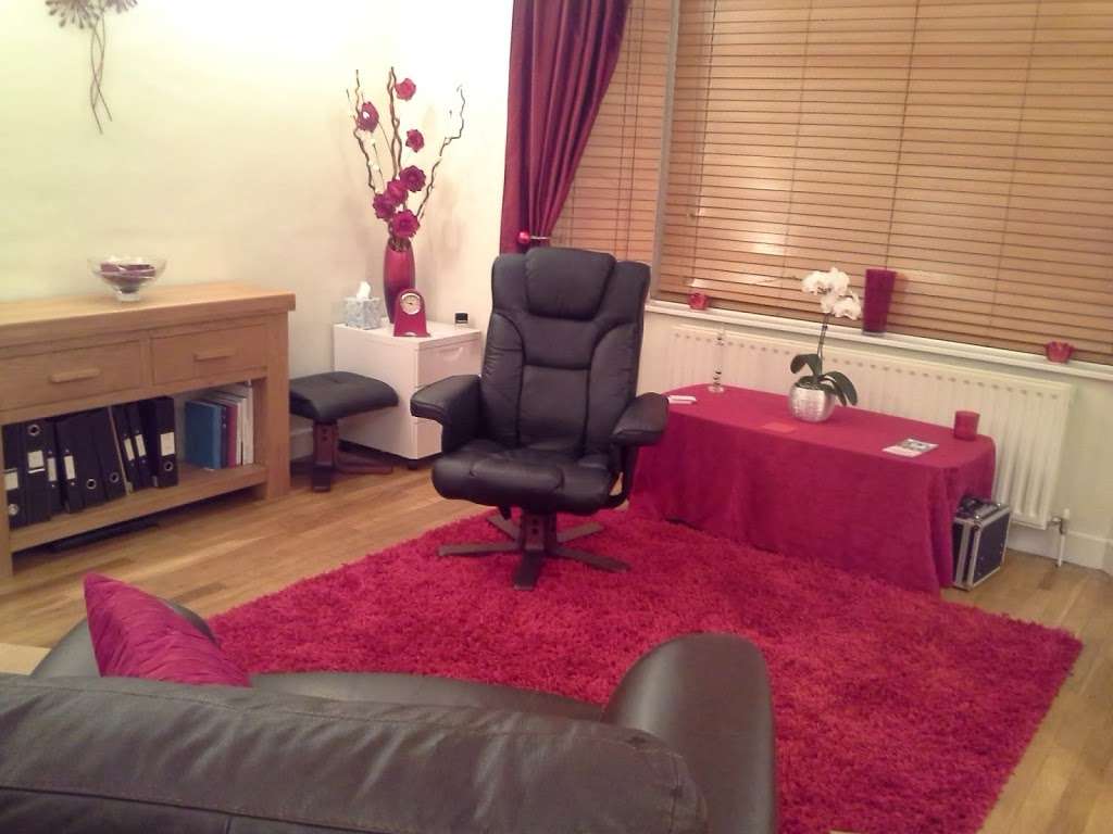 Havering Hypnotherapy | 48 Waldegrave Gardens, Upminster RM14 1UX, UK | Phone: 01708 641674