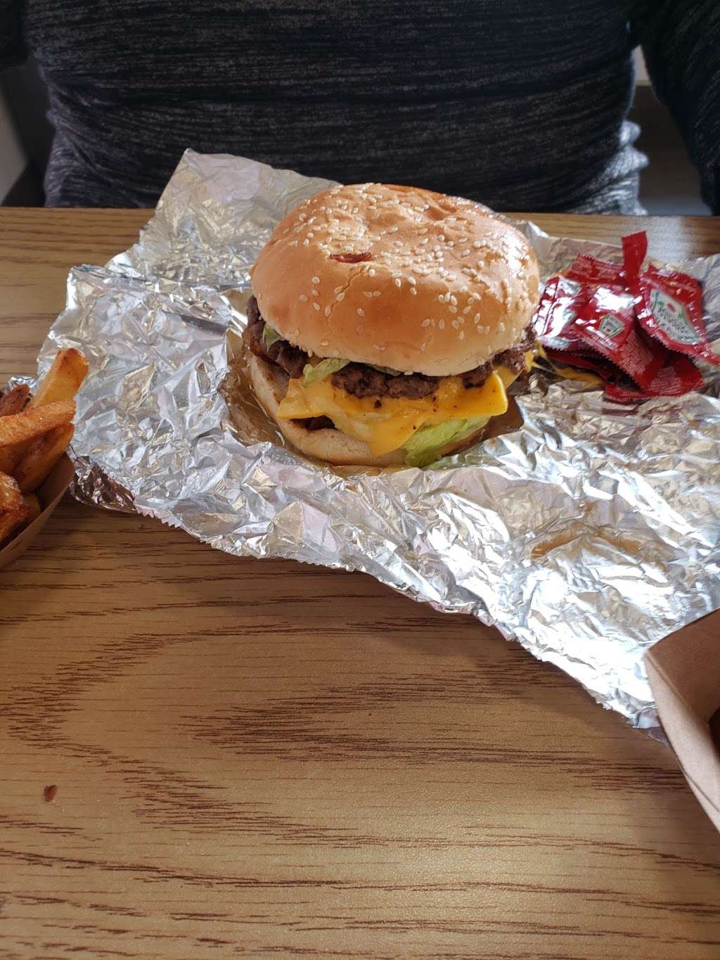 Five Guys | 584-A Centerville Rd, Lancaster, PA 17601, USA | Phone: (717) 459-3055