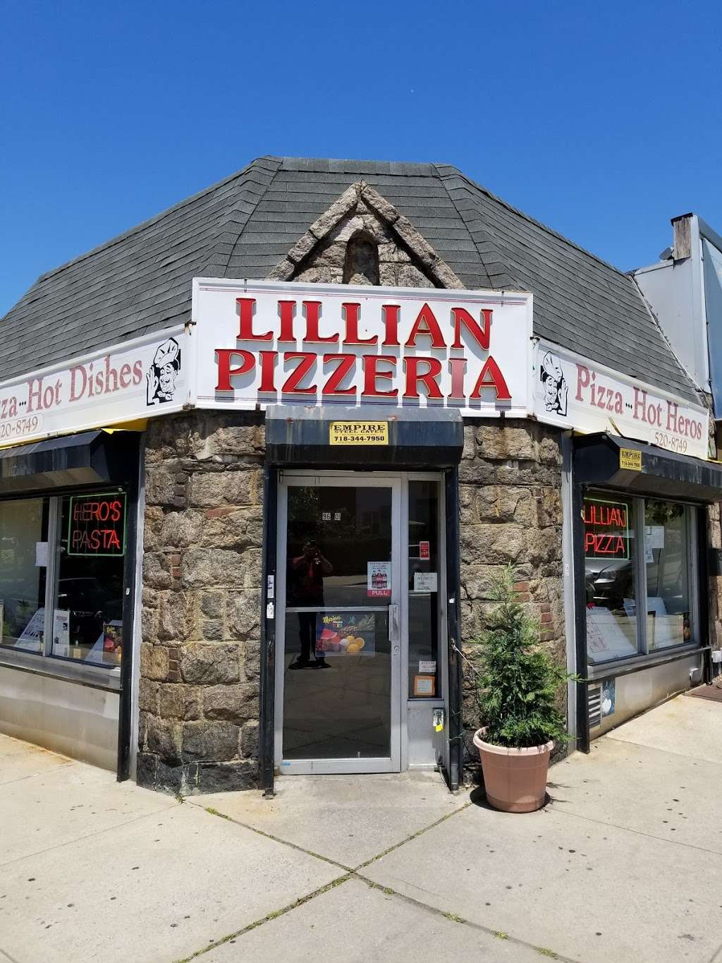 Lillian Pizzeria | 9601 69th Ave, Forest Hills, NY 11375, USA | Phone: (718) 520-8749