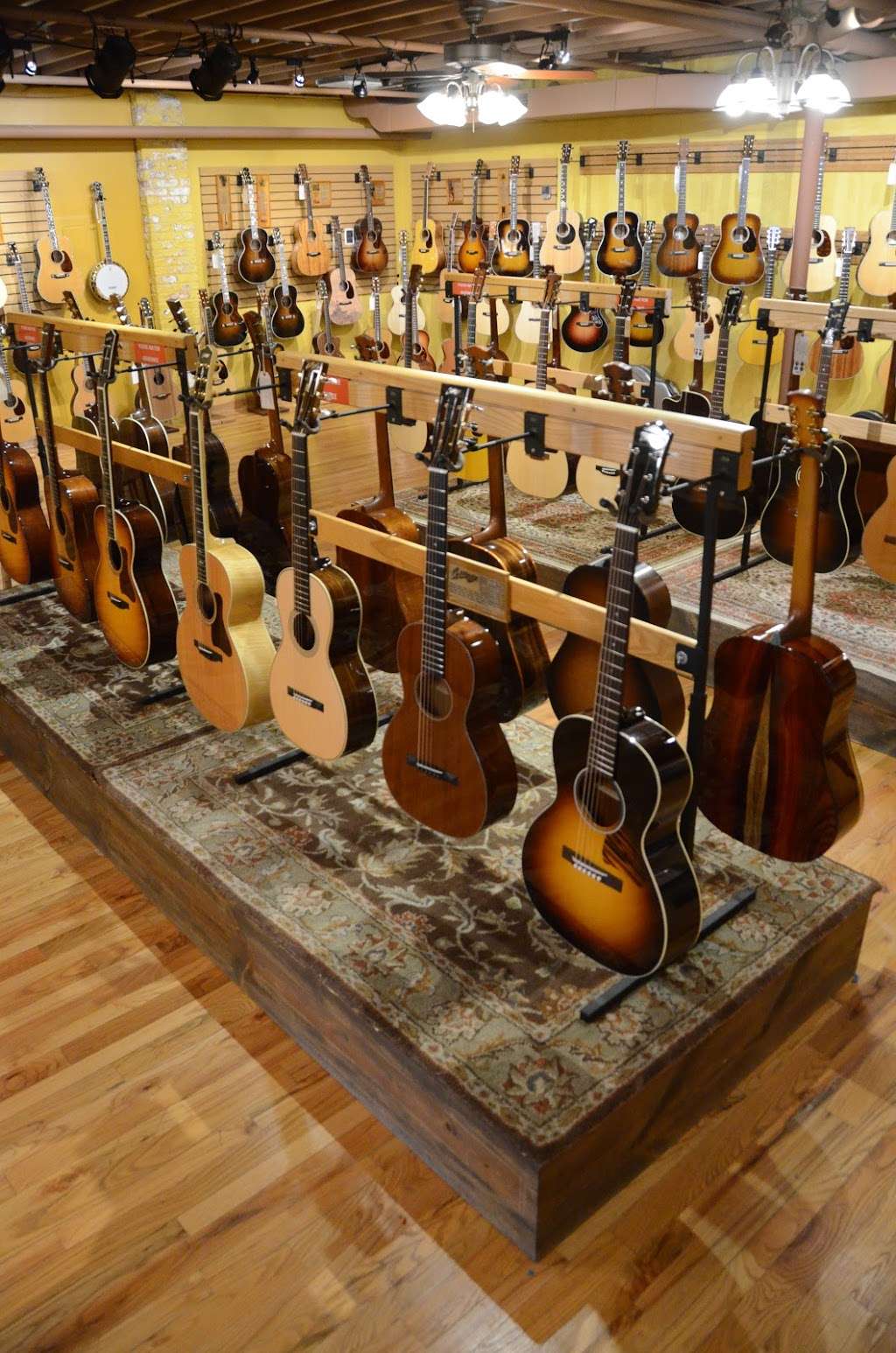 Down Home Guitars | 11 S White St, Frankfort, IL 60423 | Phone: (815) 469-6321