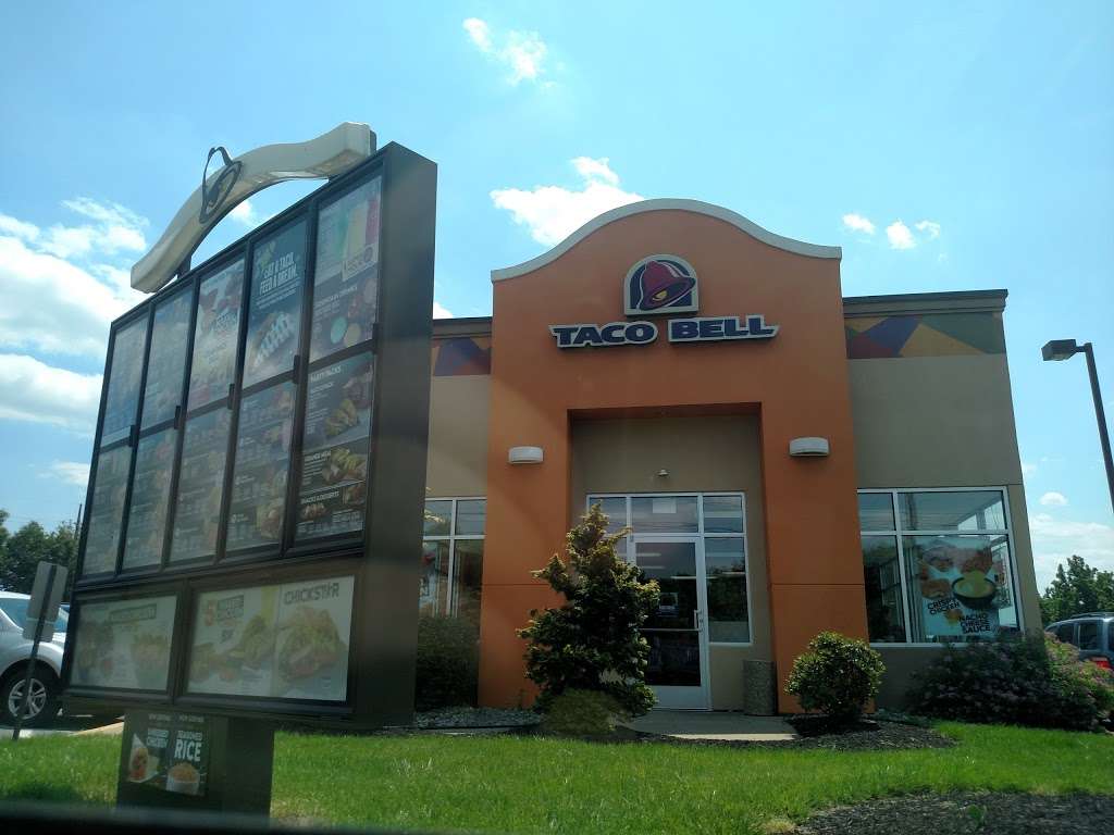 Taco Bell | 2040 Lincoln Hwy E, Lancaster, PA 17602, USA | Phone: (717) 481-4936