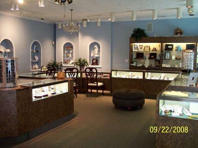 Heritage Jewelers | 555 N Hall St, Seaford, DE 19973 | Phone: (302) 629-5698