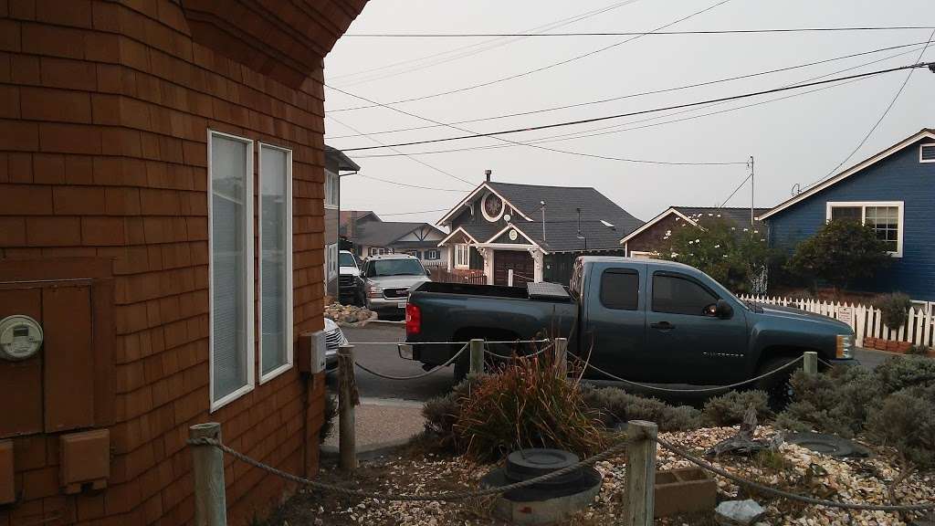 Dill n Thyme Beach Cottage | 25 Park Ave, Dillon Beach, CA 94929, USA | Phone: (415) 609-4041