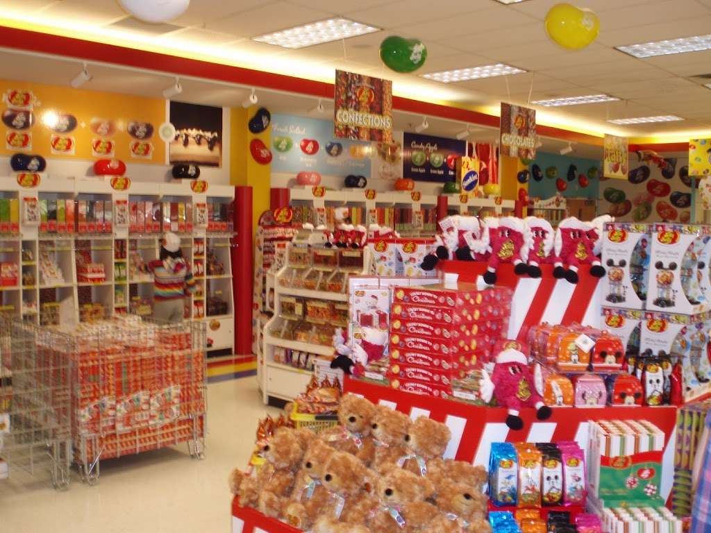 Jelly Belly Center | 10100 Jelly Belly Ln, Pleasant Prairie, WI 53158 | Phone: (866) 868-7522