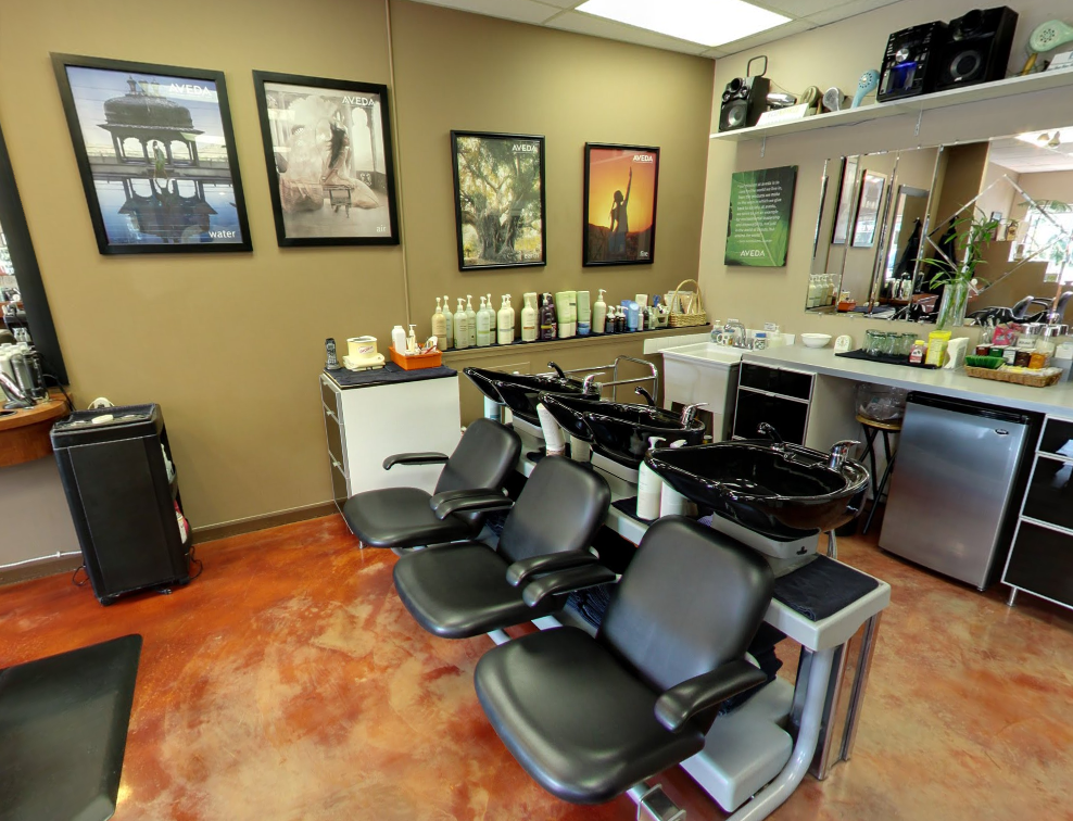 Patrick Adams Salon & Spa | 0N457 Pleasant Hill Road, Wheaton, IL 60187, USA | Phone: (630) 260-1898