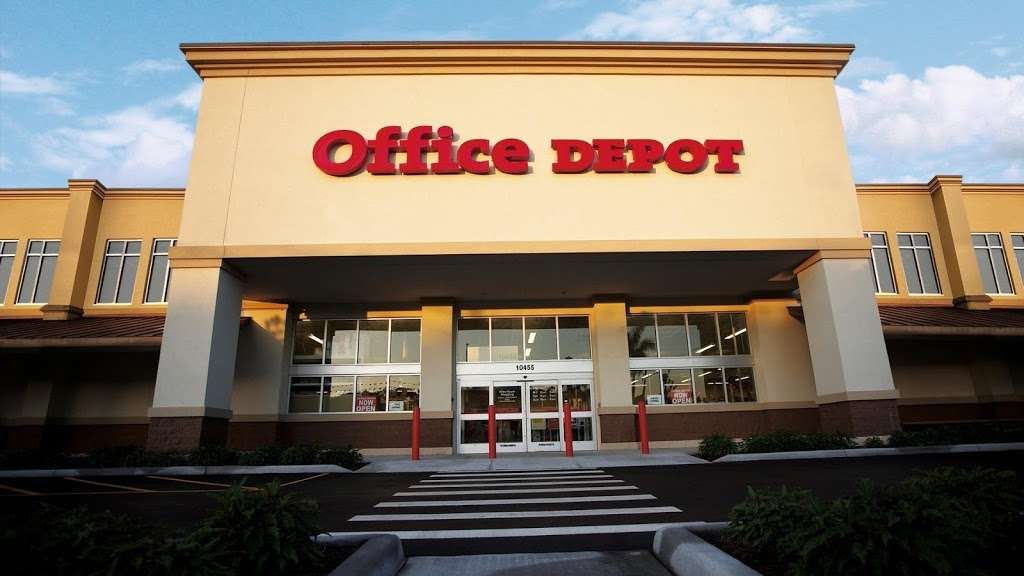 Office Depot, 3061 N Sharon Amity Rd, Charlotte, NC 28205, USA