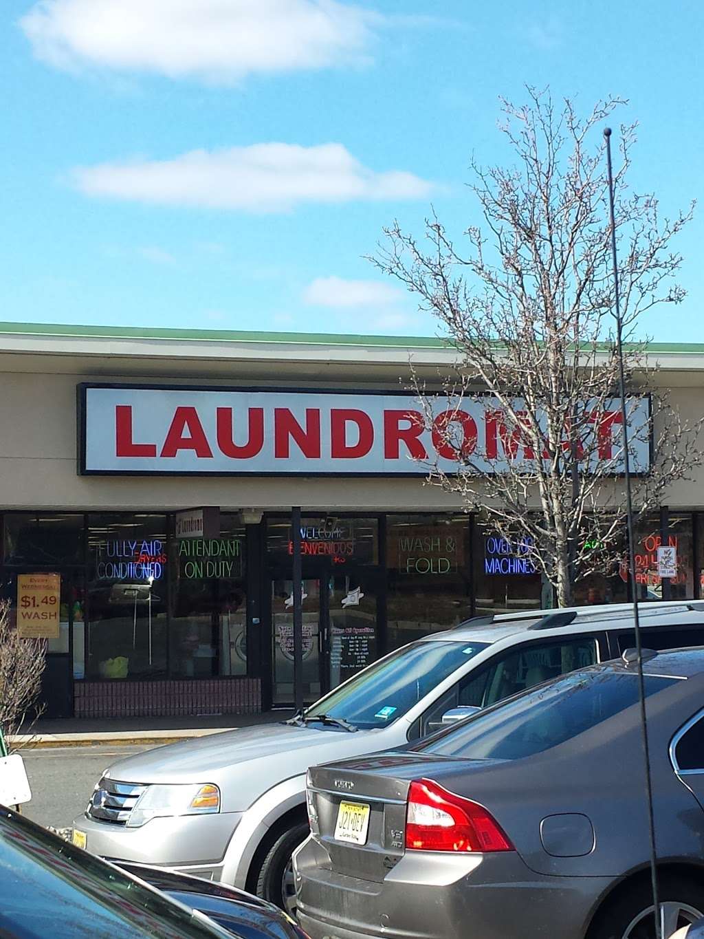 Spin Central Laundromat | 365 Convery Blvd, Perth Amboy, NJ 08861, USA | Phone: (732) 442-8877