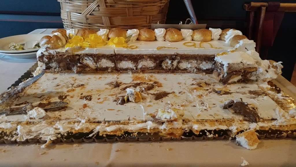 Italian Bakery | 82 E Lake St, Addison, IL 60101, USA | Phone: (630) 530-1605