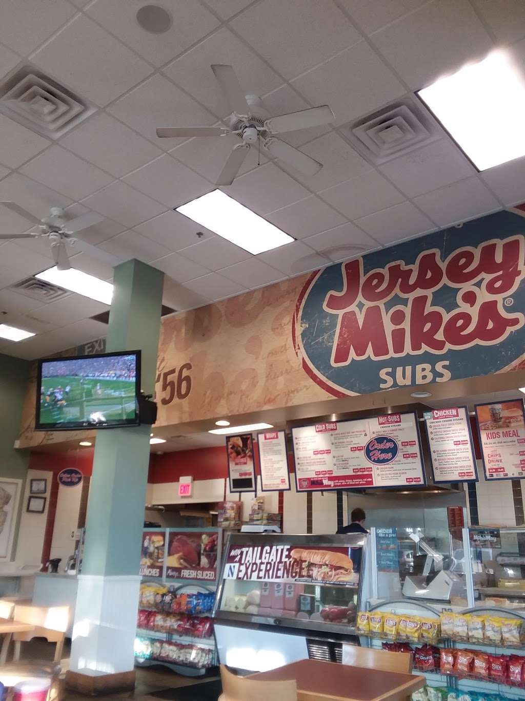 Jersey Mikes Subs | 1147 N Eola Rd #103, Aurora, IL 60504, USA | Phone: (630) 499-5110