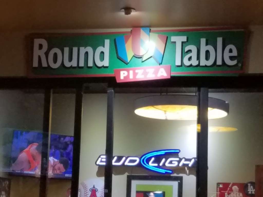 Round Table Pizza | 14898 Dale Evans Pkwy Ste 200, Apple Valley, CA 92307, USA | Phone: (760) 961-9867