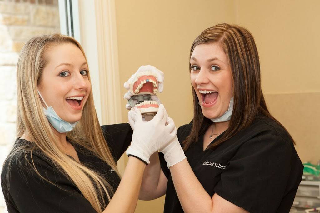 Oklahoma City Dental Assistant School - Midwest City | 1991 S Douglas Blvd, Midwest City, OK 73130, USA | Phone: (405) 331-6327