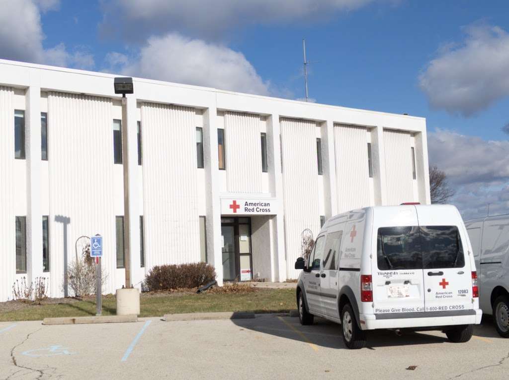 American Red Cross Blood Donation Center | 2220 Silvernail Rd, Pewaukee, WI 53072 | Phone: (800) 733-2767
