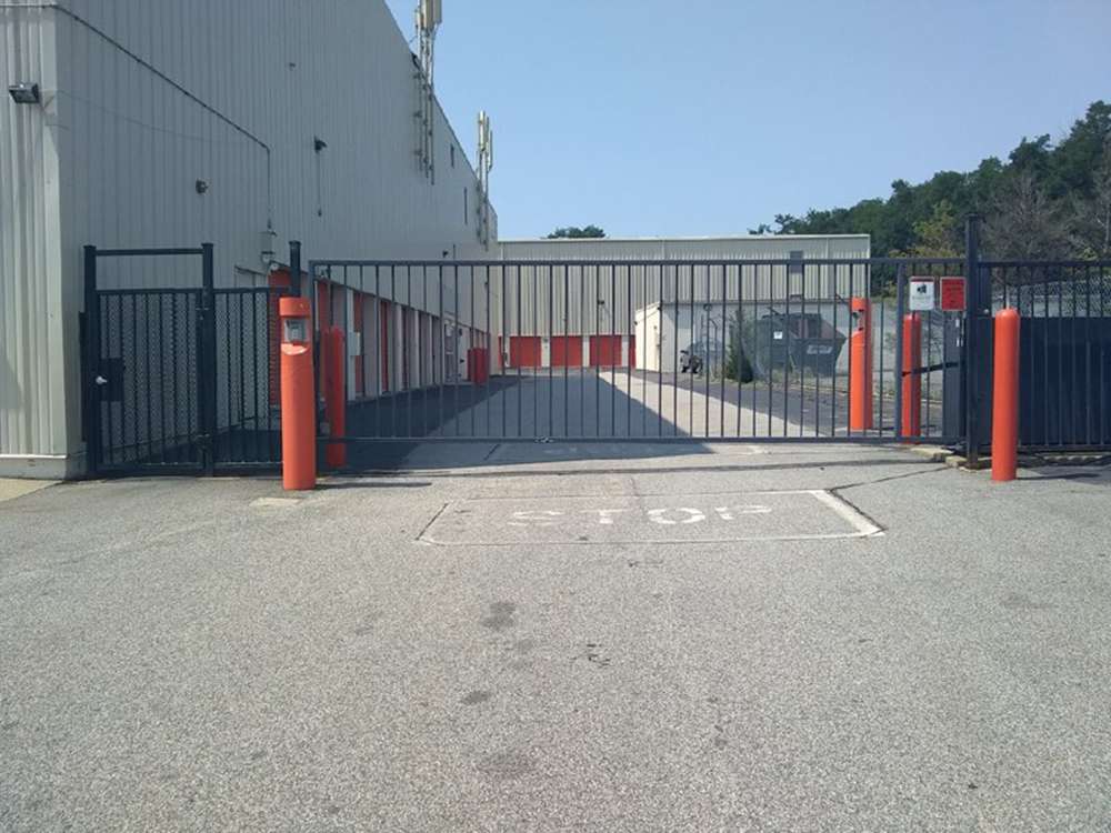 Public Storage | 240 Newbury St, Peabody, MA 01960, USA | Phone: (978) 595-1127