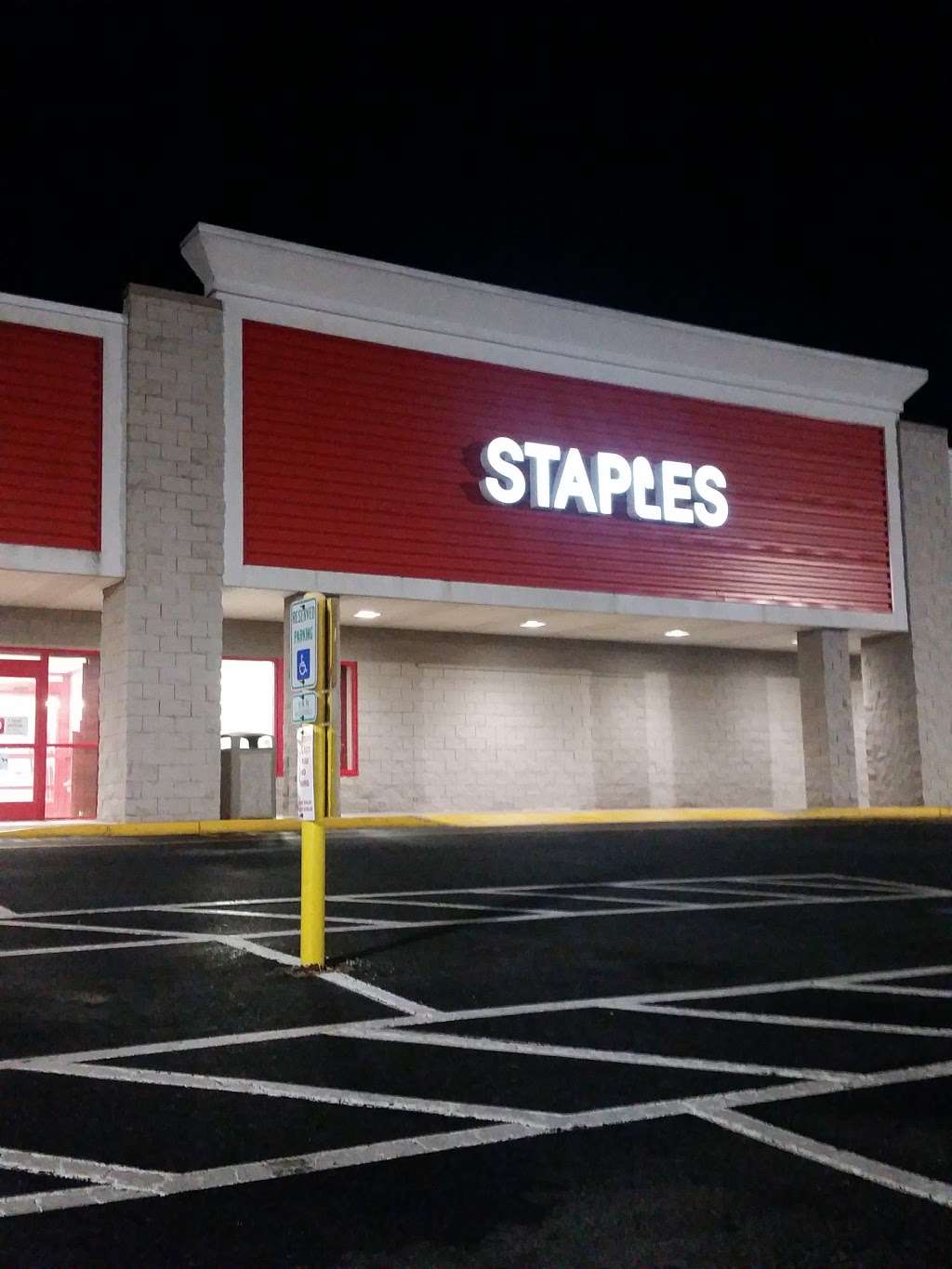 Staples | 1275 York Rd, Gettysburg, PA 17325, USA | Phone: (717) 337-2113 Staples | 1275 York Rd, Gettysburg, PA 17325, USA | Phone: (717) 337-2113